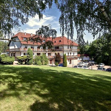 Sporthotel Kacov ภายนอก รูปภาพ